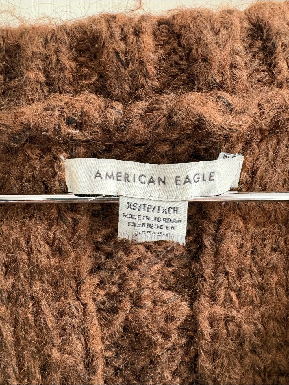 American Eagle Outfitters Brown Cable Knit V-Neck Sweater Vest - Picture 2 of 4